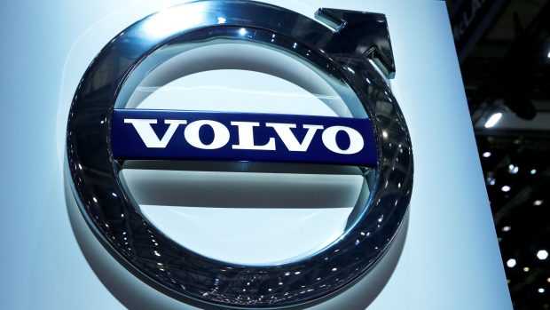 Logo automobilky Volvo.