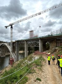 Nový mostní oblouk přes Orlík u Červené nad Vltavou