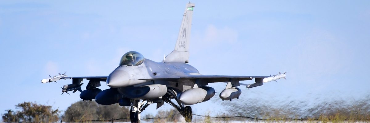 Dánsko, Nizozemsko, Belgie či Norsko slíbily letos dodat Ukrajině přes čtyři desítky letounů F-16