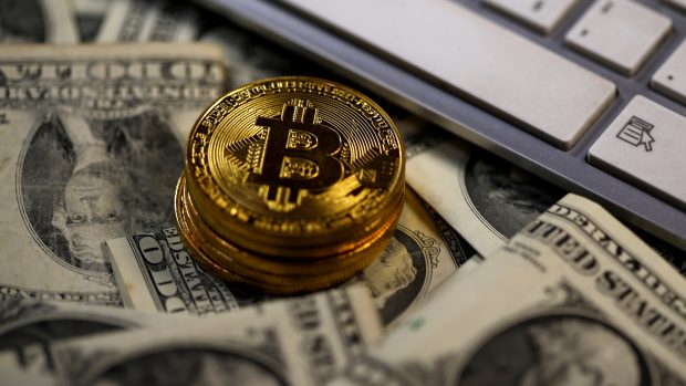 Bitcoin (ilustrační foto)