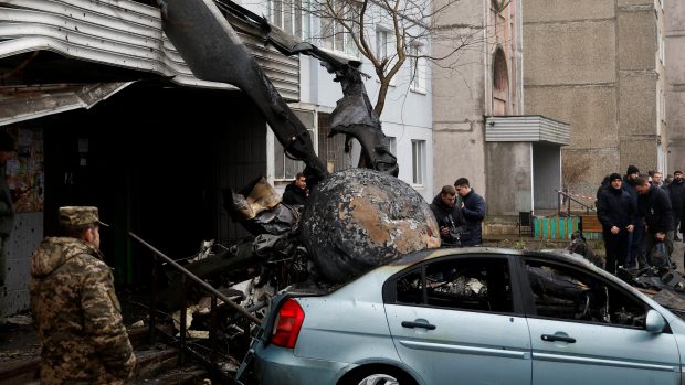 Při havárii vrtulníku u Kyjeva zahynulo vedení ukrajinského ministerstva vnitra včetně ministra Monastyrského