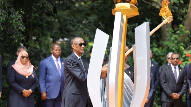 Vzpomínkový ceremoniál ke 30. výročí začátku masakru ve Rwandě