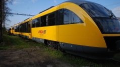 Žluté vlaky RegioJet