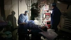 Těžké podmínky k práci mají lékaři v Gaze nejen ve městě Rafah, ale třeba i v nedalekém Chán Júnisu (na fotce)