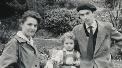 Věra Nováková, Pavel Brázda a dcera Kateřina, 1960
