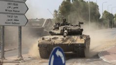 Izrael reagoval na útok hnutí Hamás povoláváním rezervistů do armády