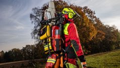 Nové speciální batohy používané hasiči v Královehradeckém kraji