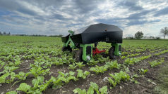 Autonomní zemědělský robot Cronos Quadro