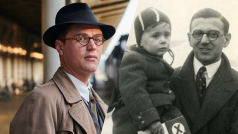 Mladý Nicholas Winton (úplně vpravo) a jeho herecký představitel Johnny Flynn (vlevo). Winton je na snímku s „wintonovým dítětem“ Hansim Beckem pořízeném 12. ledna 1939 na ruzyňském letišti Dlouhá míle