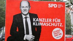 Plakát Olafa Scholze – německého ministra financí a vicekancléře vlády Angely Merkelové, kterého sociální demokraté před rokem jmenovali volebním lídrem strany