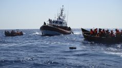 Na začátku srpna zachránila španělská nezisková organizace 194 uprchlíků u ostrova Lampedusa