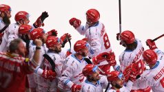 Třinečtí hokejisté udolali na svém ledě Spartu 2:1 v prodloužení a vynutili si v semifinále play-off extraligy rozhodující sedmý duel