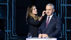 Josef Středula v přímém přenosu při debatě v České televizi odstoupil z kandidatury na prezidenta