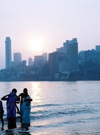 Bombaj.