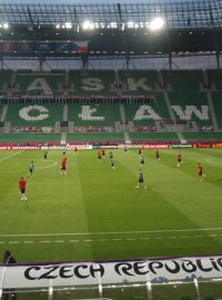 Čeští fotbalisté trénují na stadionu, kde odehrají na ME zápasy skupiny A