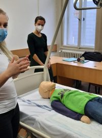 Český červený kříž v Liberci opět pořádá kurzy pro dobrovolníky - pečovatele