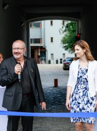 Ředitel Městského divadla Brno Stanislav Moša a primátorka Markéta Vaňková v červnu 2021 během otevření zrekonstruované budovy Městského divadla