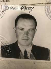 Jakiv Palij na fotografii z roku 1949