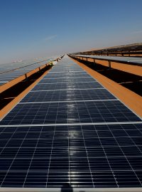 V posledních letech Egypt postavil tři elektrárny spolu s firmou Siemens, solární park na jihu za čtyři miliardy dolarů (90 miliard Kč), který patří k největším na světě, a větrnou elektrárnu
