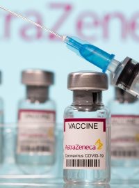 Vakcína proti koronaviru od firmy AstraZeneca.