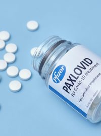 Lék proti covidu-19 paxlovid od firmy Pfizer