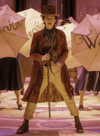Timothée Chalamet jako Willy Wonka