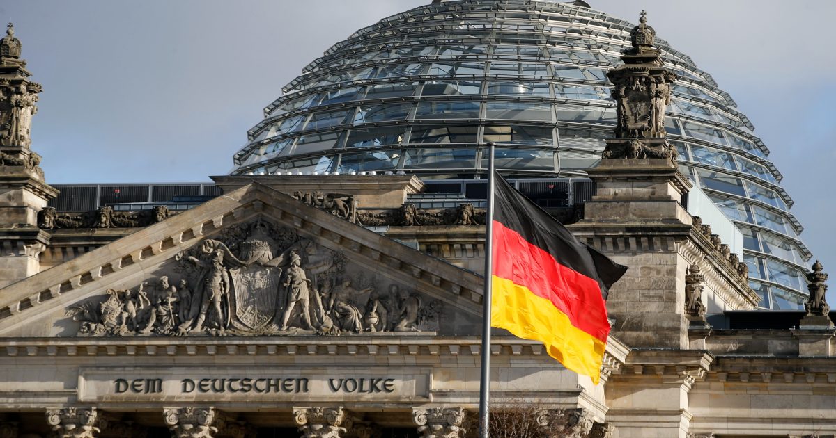 Der Deutsche Bundestag verabschiedet den Haushaltsplan für dieses Jahr |  iRADIO