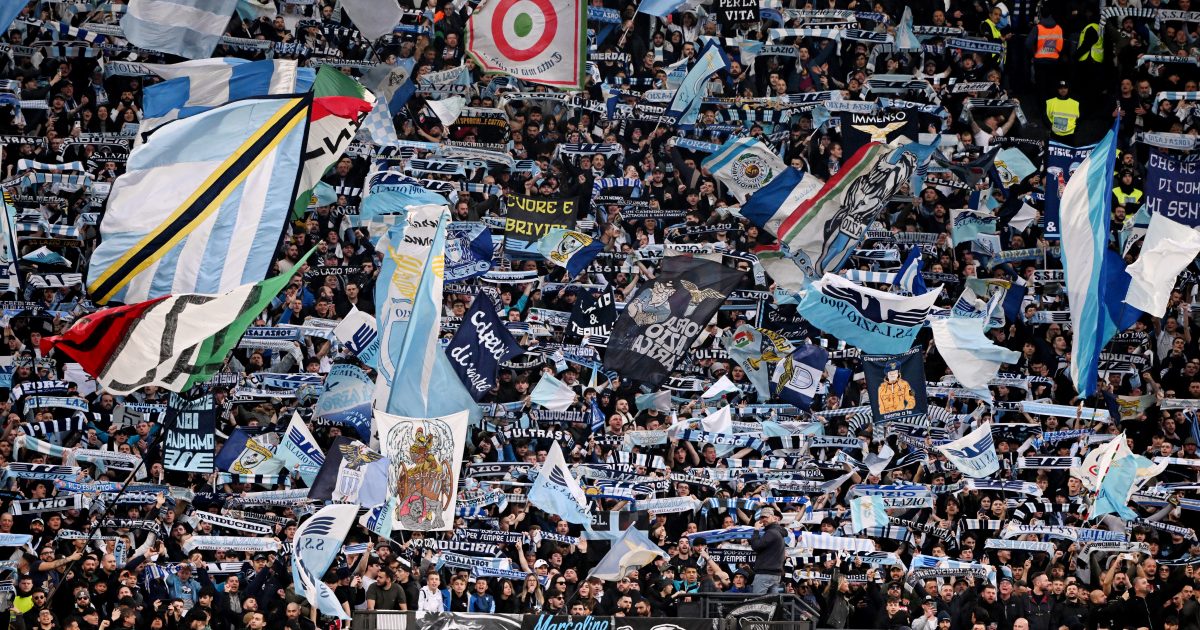 Saluti e maglia con Hitler.  Lazio Roma punisce tre tifosi con la squalifica a vita dal calcio |  iRADIO