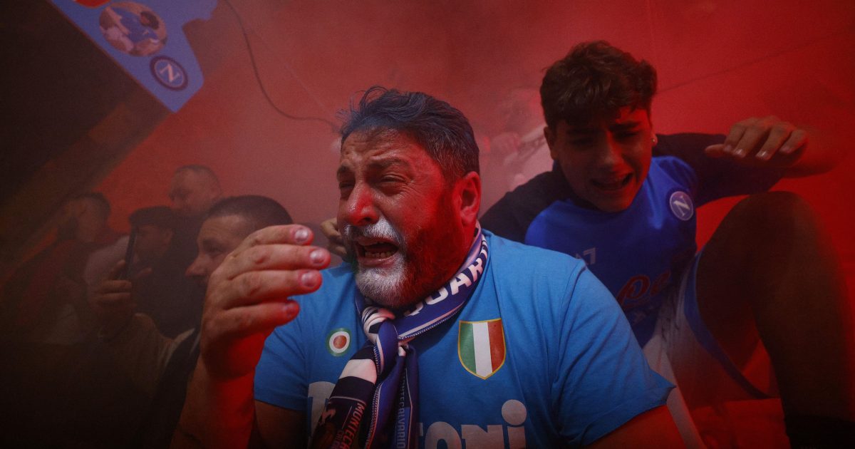 Tifosi affezionati, Fiat rubate e le meraviglie dei nuovi giocatori.  Calcio Il Napoli è sul trono italiano dopo 33 anni |  iRADIO