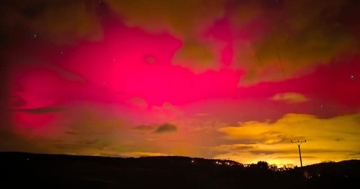 In the Czech Republic, a rare aurora could be seen at night |  iRADIO