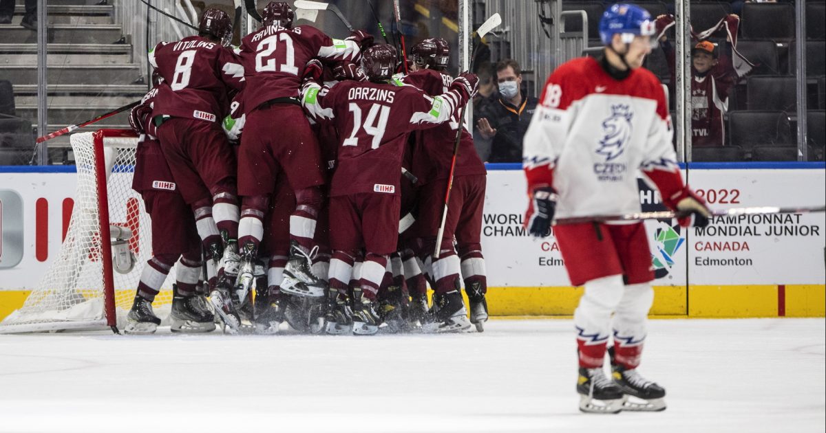 20 Eishockeyspieler bei der Weltmeisterschaft sind für Lettland nicht genug, sie werden zum ersten Mal in ihrer Geschichte im Viertelfinale spielen |  iRADIO