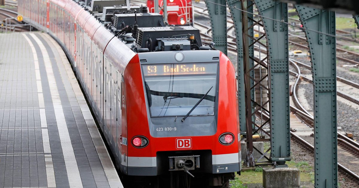 In Deutschland führt der Lokführerstreik der Deutschen Bahn zum Ende von iRADIO