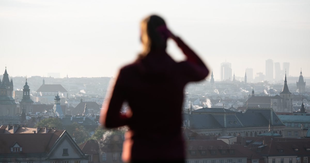 Teploty se blíží rekordům. Takové výkyvy v jednom týdnu jsou zvláštní, říká klimatolog k počasí v Česku