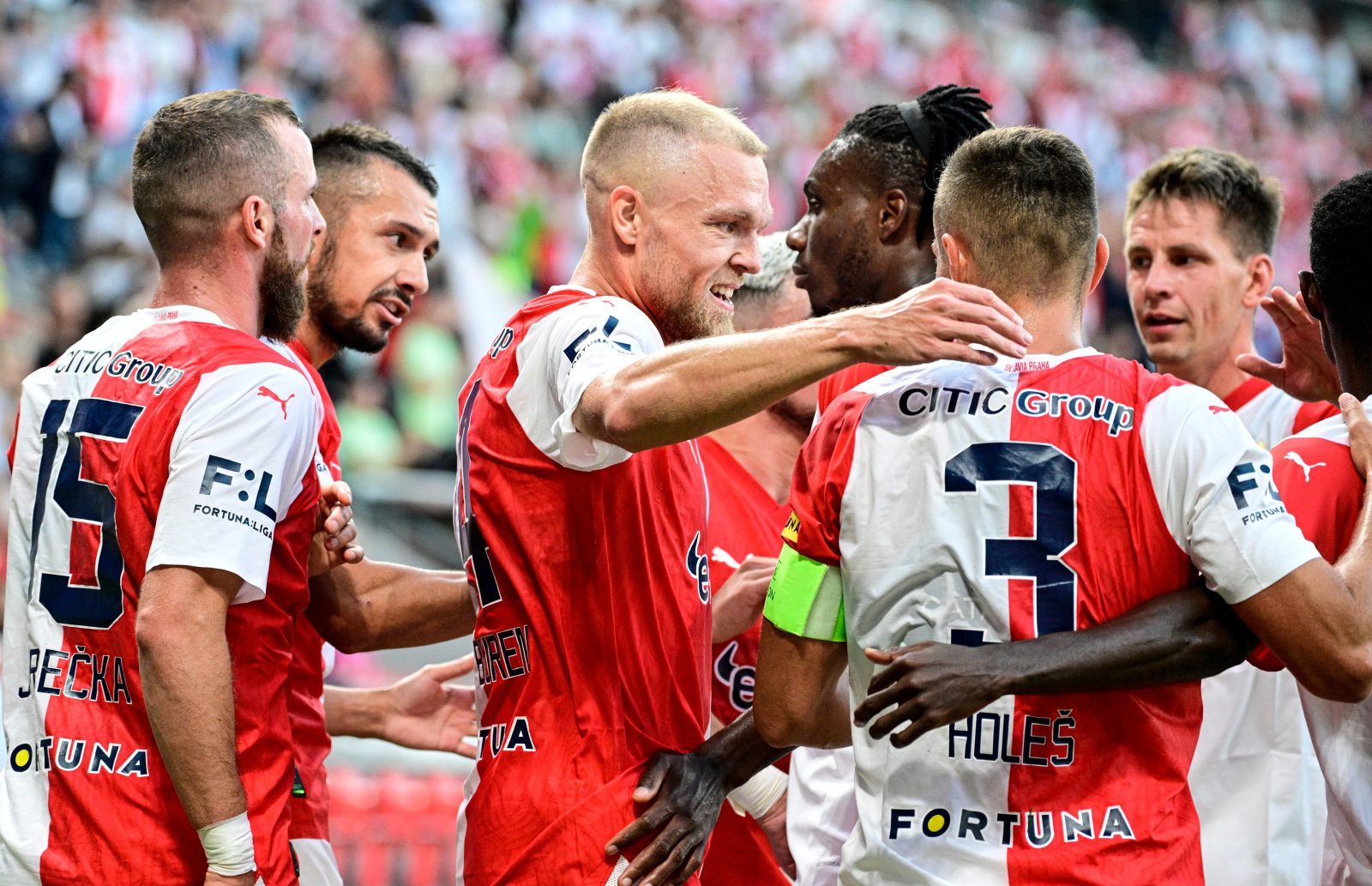 SK Slavia Praha  iROZHLAS - spolehlivé zprávy