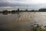 Voda se vylila do ulice U Rybářských stavů v Olomouci Nových Sadech