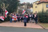 Protest před běloruskou ambasádou v Praze