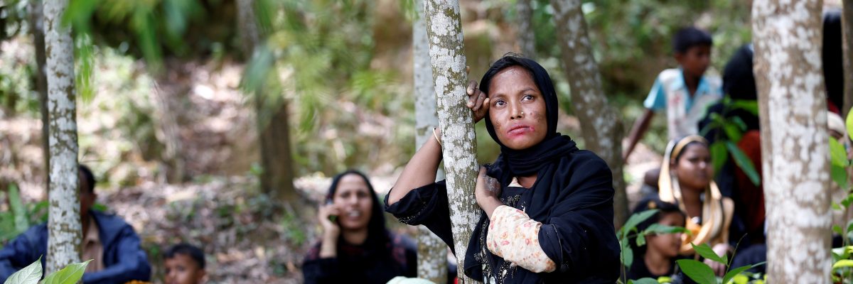 Víc než 27 tisíc barmských muslimů uprchlo v posledním týdnu do Bangladéše.