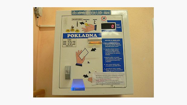 automat pro platbu regulačního poplatku