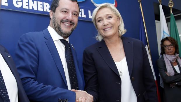 Matteo Salvini a Marine Le Penová