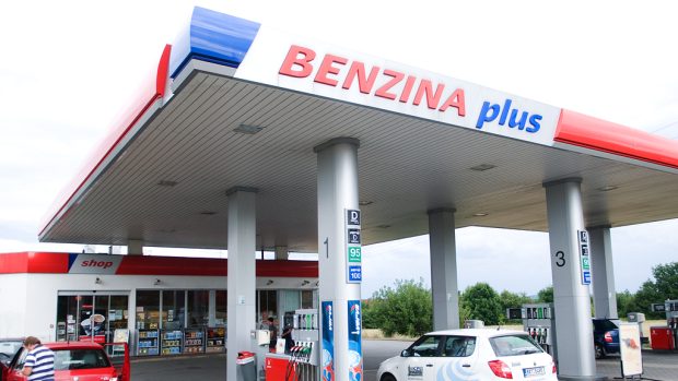 Benzina