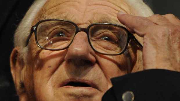 Nicholas Winton se premiéry filmu  Nickyho rodina osobně zúčastnil