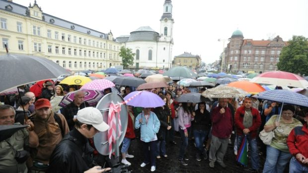 Nový Bor - protestní shromáždění 15.8.2011