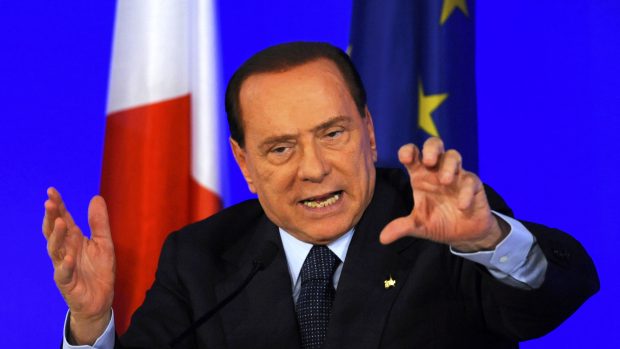 Italský premiér Berlusconi souhlasí s mezinárodním dohledem nad reformami