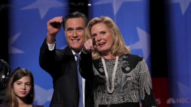 Mitt Romney a jeho žena Ann v New Hampshire