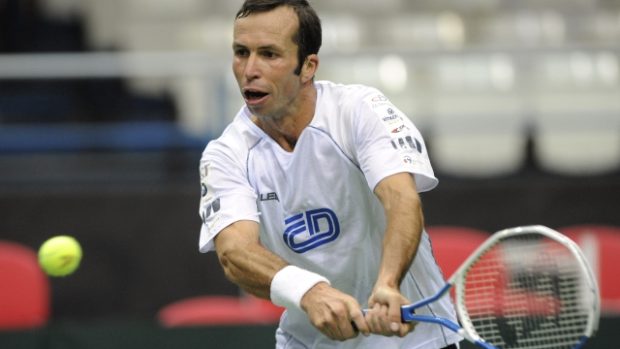 Radek Štěpánek během tréninku v Ostravě před prvním kolem Davis Cupu proti Itálii