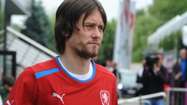 Kapitán Tomáš Rosický na tréninku české fotbalové reprezentace, který se konal 20. června ve Vratislavi před čtvrtfinále mistrovství Evropy s Portugalskem.