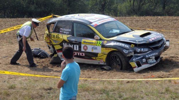 Zlínskou Barum rallye předčasně ukončila smrt jednoho z diváků ve třinácté rychlostní zkoušce