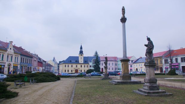 Kojetín - celkový pohled na náměstí v Kojetíně