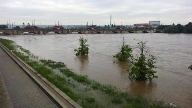 Hladina Labe v Drážďanech   přesáhla 8,7 metru