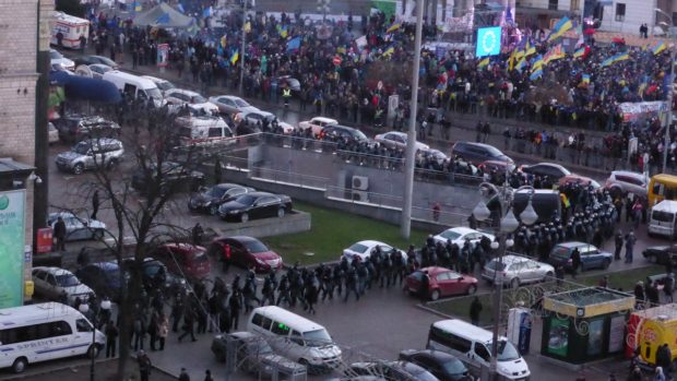 Proti demonstraci zasáhla policie